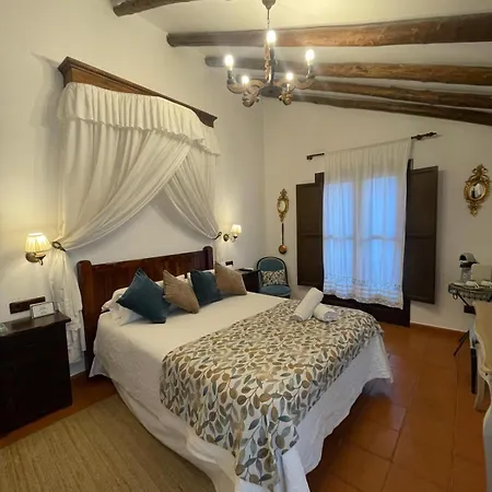 Rural Tajo De Hotel